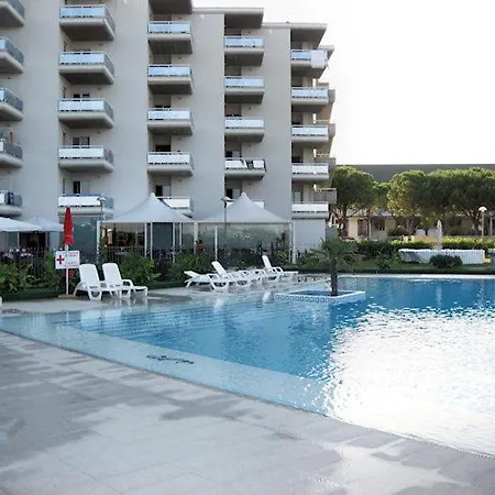 Aparthotel Elena Club Silvi Marina