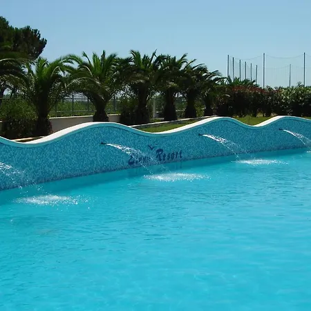 Elena Club Hotel apartamentowy